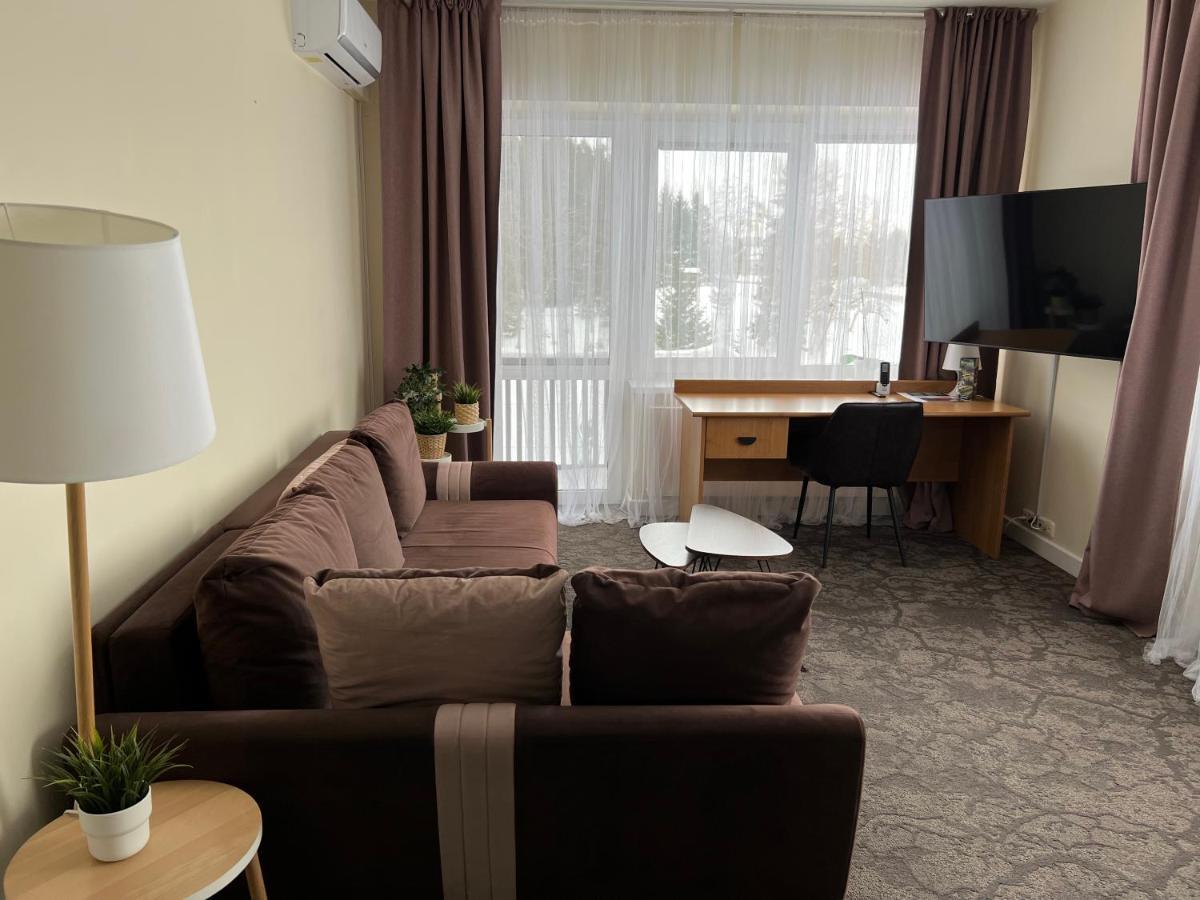 Butenas Hotel Tyla Biržai Extérieur photo