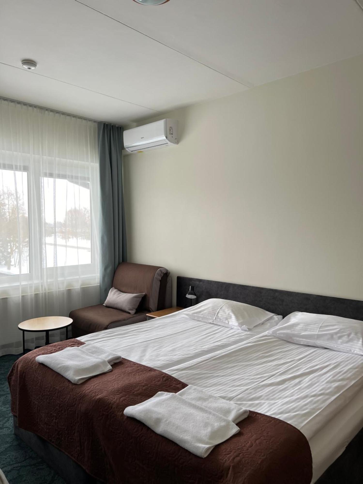 Butenas Hotel Tyla Biržai Extérieur photo