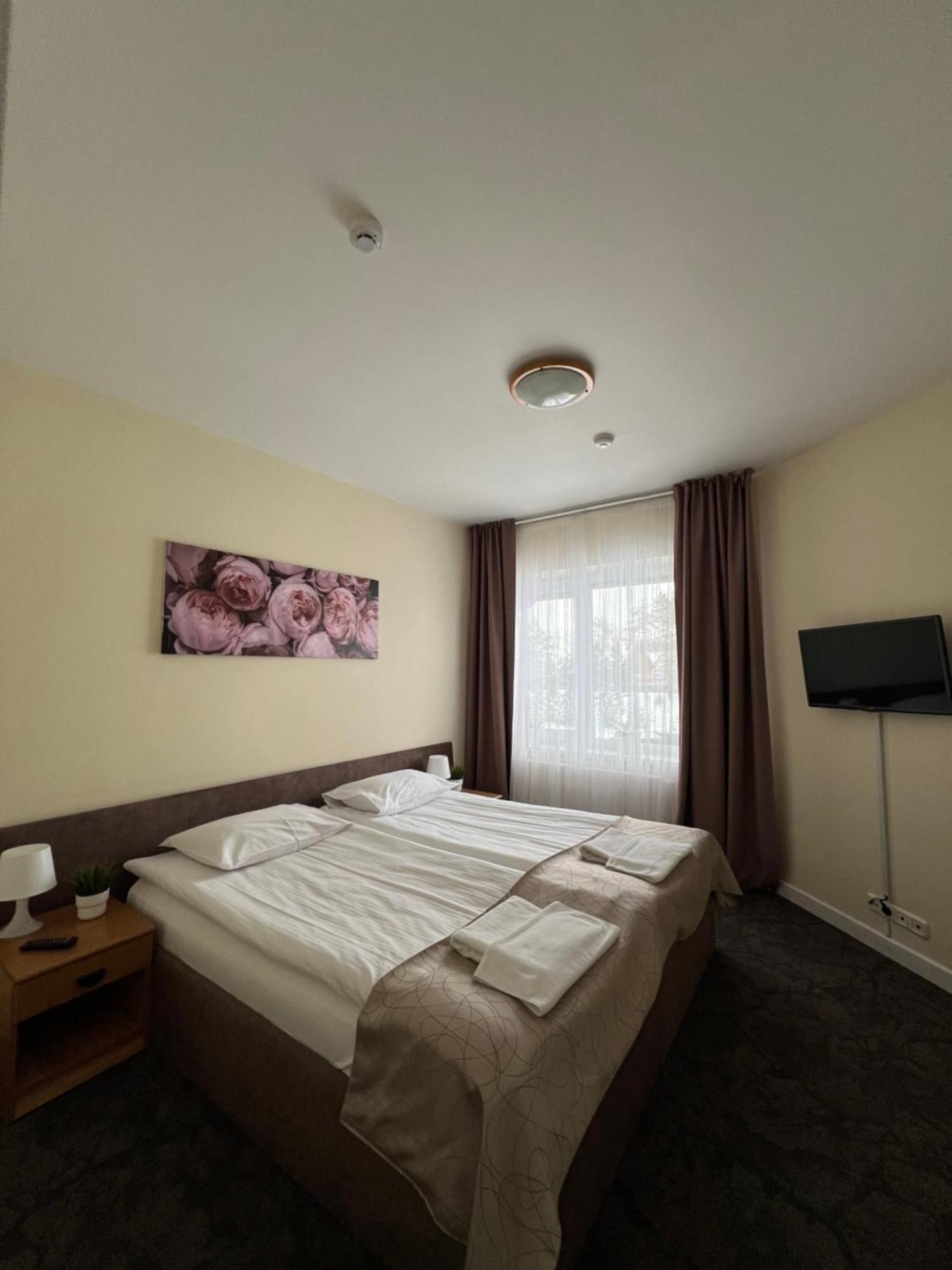 Butenas Hotel Tyla Biržai Extérieur photo